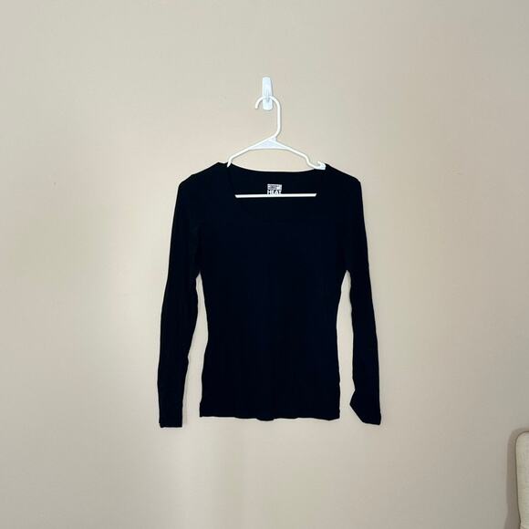 32 Degrees Tops - 32 Degree Heat Black Longsleeve Undershirt Small